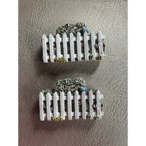 Michael’s Deja Vu Collection Brian Baker Short Picket Fence.  #1310 Lot Of 2